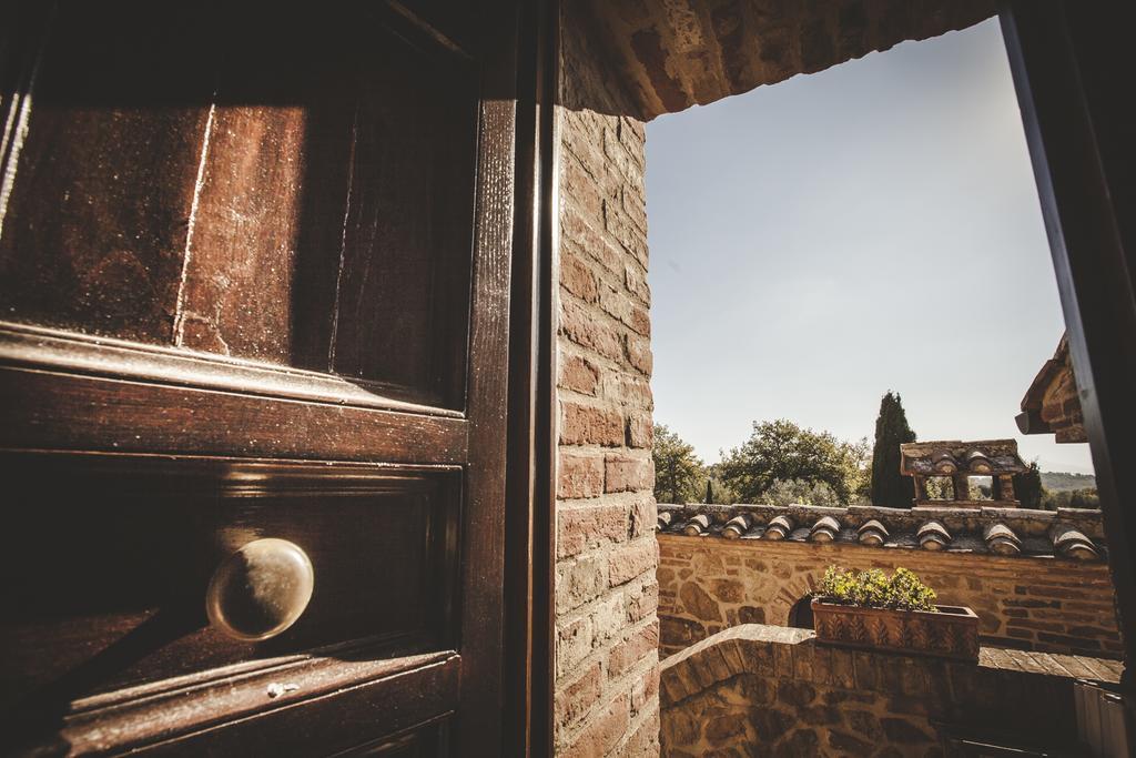 Agriturismo Zampugna 몬테폴로니코 외부 사진