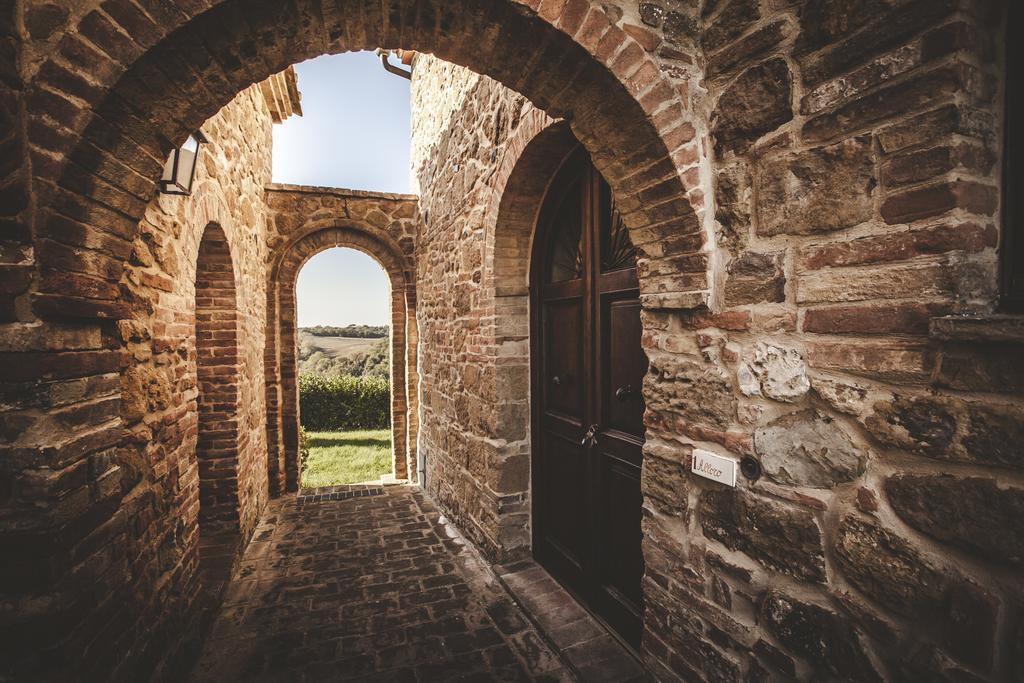 Agriturismo Zampugna 몬테폴로니코 외부 사진