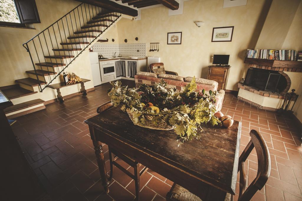 Agriturismo Zampugna 몬테폴로니코 외부 사진