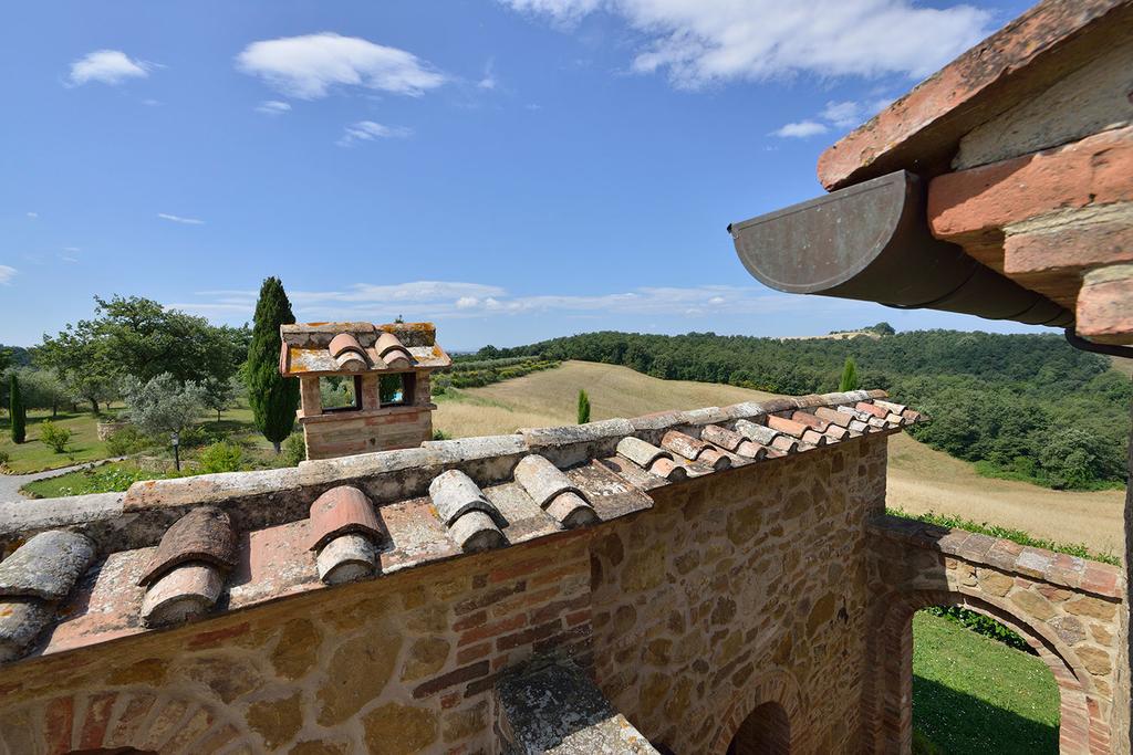 Agriturismo Zampugna 몬테폴로니코 외부 사진